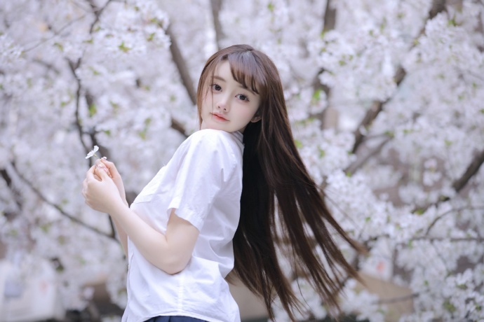 钱琳琳辞职央视嫁张译，20年后才明白她的选择有多明智！
